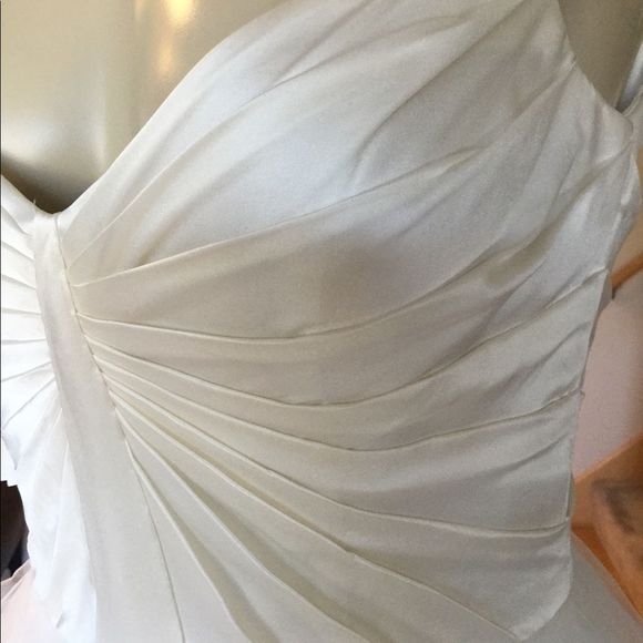 Unique designs from Mathew Christopher 100… - Picture 3 of 17